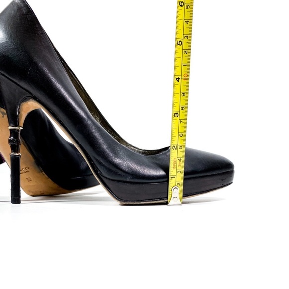 ♠️Gucci Platform Heels-Used-NO RETURNS ON SHOES SO PLEASE LOOK AT ALL PICTURES - Picture 6 of 8